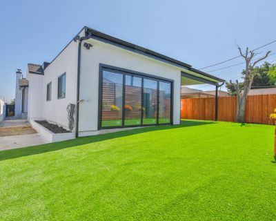 3 Bedroom 2BA 1884 ft Single Family House For Sale in Los Angeles, CA