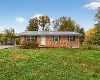 3 Bedroom 1BA 1102 ft Single Family Home For Sale in MT STERLING, KY