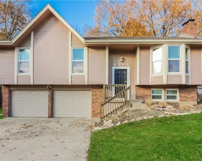 3 Bedroom 2BA Apartment For Rent in Pleasant Valley, MO