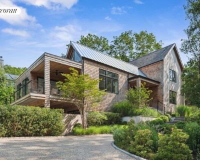 28 Wheelock Walk. Be the first to experience the ultimate East Hampton retreat in summer 2025! This brand-new, transitional-style masterpiece situated between East Hampton Village and Sag Harbor Village offers a perfect blend of luxury, style, and comfort-ideal for gatherings or a quiet escape. The home features two primary bedroom suites, each with adjoining primary bathrooms and radiant floor...