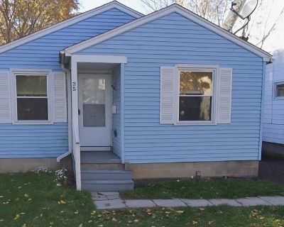 Charming 3-Bed / 1-Bath Single Family Home for Rent. This charming city on Lake Ontario offers festivals, minor-league sports and four-seasons enjoyment. W/D hookup Parking Concierge Accessible Range Unit Amenities range w/d hookup Property Amenities accessible concierge on-site laundry parking. 3 Bedroom. 1 Bathroom. 0 ft