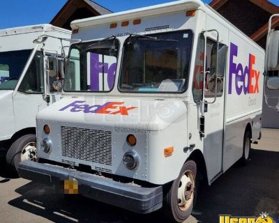 Preowned - 2003 Workhorse P42 Step Van | Mobile Business Vehicle
