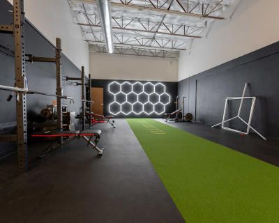 Gym space for production and personal trainer, richardson, TX