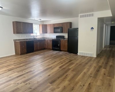 2 Bedroom 1BA N/A ft Apartment For Rent in Casper, WY