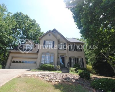 4 Bedroom 3BA 2437 ft Pet-Friendly Single Family Home For Rent in Suwanee, GA