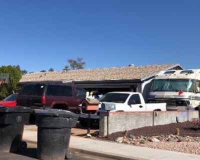 3 Bed 3 Bath Preforeclosure Property in Mesa, AZ 85201 - W Hillview St