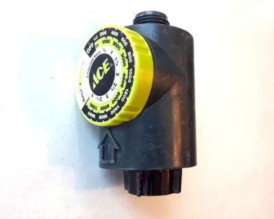 Lawn Water hose timer - $12.00 Selling an ACE Hardware in-line lawn water hose timer. Works great. Set it to shut off for gallons, liters or hours/minutes. Easy to use. Just turn the dial for how long you want the sprinkler to run and it will shut it off based on the time you set.When you first initially send me a message that you are interested in buying an item, please let me know what DAY & ...
