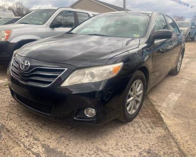 2010 Toyota Camry XLE Sedan 4D