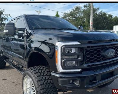 Used 2023 Ford Super Duty F-250 LARIAT