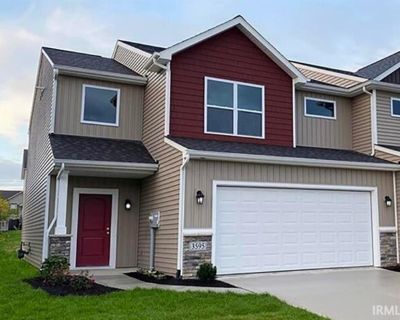 3595 Canal Square Dr. FOR RENT! Lancias Villager with 1, 832 sq.ft. is a 2-story home with a 2-Car Garage, 3 Bedroom, 2.5 Bath all in an open floorplan. Great Room has 9 ceilings with a ceiling fan and can lighting. Kitchen is open to Nook and Great Room, has stainless appliances with a smooth top range, granite sink, white cabinets with crown molding, microwave range hood and dishwasher, islan...