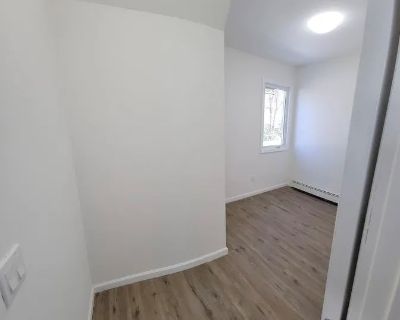 Minimum stay: 18 months. Deposit: 600. Bills included. Age preference: 18 - 70. Available for students. Newly Renovated 1 Bedroom/ 1 Bathroom Apartment. Sunny and Bright Rooms, New Kitchen and Appliances, New Bathroom. Heat, Water and Cooking Gas Are Included, Tenant Pays Only Low Electricity Charges Due To Solar Panels. Near Train Station and All Other Local Amenities. Utilities Included. Newl...