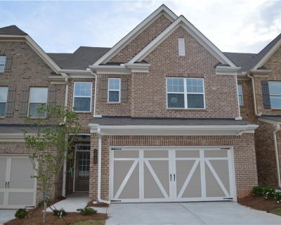 3 Bedroom 2BA 1981 ft Townhouse For Rent in Cumming, GA