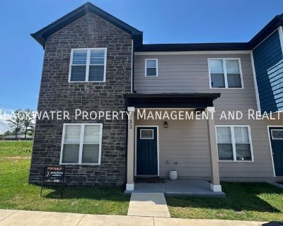 3 Bedroom 2BA 1346 ft Pet-Friendly Single-family home For Rent in Lynchburg, VA