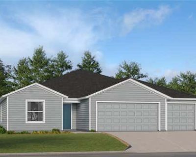 4 Bedroom 3BA 2202 ft Single Family Home For Sale in OCALA, FL