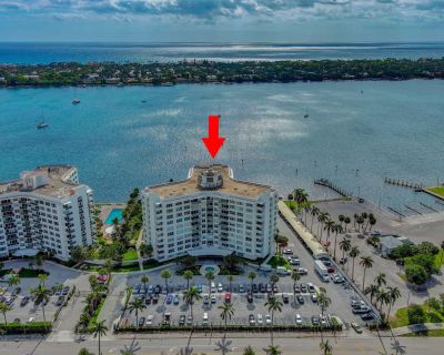 3 Bedroom 2BA 1480 ft Condo For Sale in West Palm Beach, FL