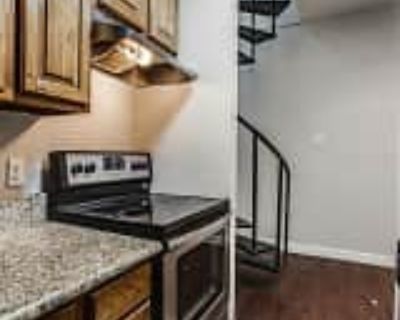 1 Bedroom 1BA 990 ft² Apartment For Rent in Dallas, TX 5114 Bryan St #5