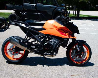 2024 KTM 990 Duke