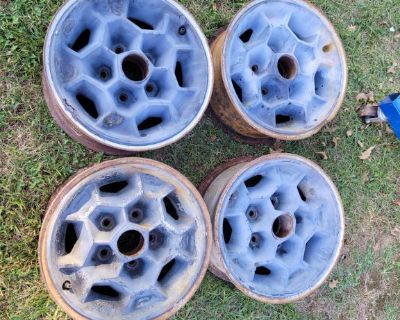 Pontiac GP Firebird Trans Am Honeycomb WheelS 14 x 7 1971 1972 1973 1974 1975