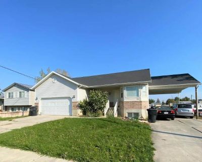 3 Bedroom 2BA 1296 ft Apartment For Rent in Payson, UT