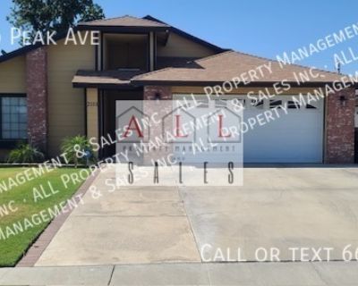 3 Bedroom 2BA 1364 ft Pet-Friendly Single-family home For Rent in Bakersfield, CA