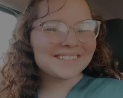 Hi, I m Holli. I love working with children of all ages. I m responsible, caring, fun, and creative.