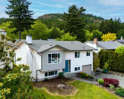 House for Sale - Gordon Head