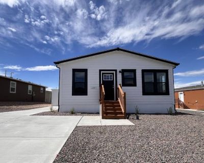 3 Bedroom 2BA 1393 ft Mobile Home For Rent in Fort Lupton, CO