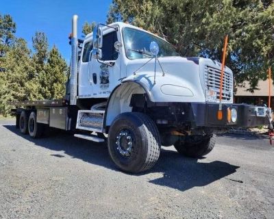 2008 Freightliner Business Class M2 106