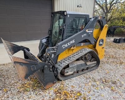 2021 Deere 317G w/Factory Warranty