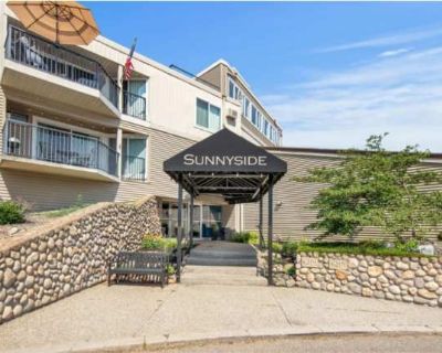 2 Bedroom 1.5BA 1080 ft Apartment For Rent in Oak Park Heights, MN