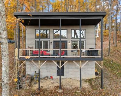 2 Bedroom 1BA 980 ft Single Family Home For Sale in JEFFERSONVILLE, KY