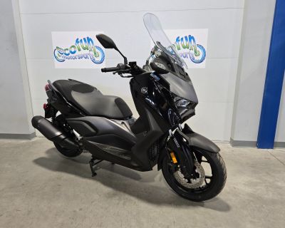 2025 Yamaha XMAX Scooter Forest Lake, MN