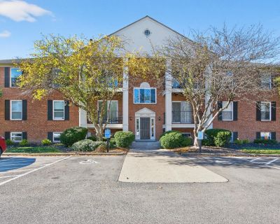 2 Bedroom 1BA 989 ft Condo For Sale in Milford, OH