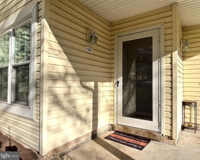 2 Bedroom 2BA Apartment For Rent in Southampton, PA