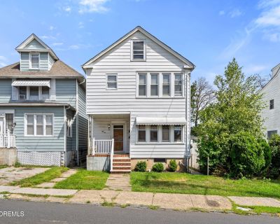 2 Bedroom 1BA 1986 ft Office Space For Rent in Fords, NJ