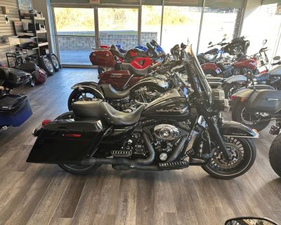 2011 Harley-Davidson FLHR