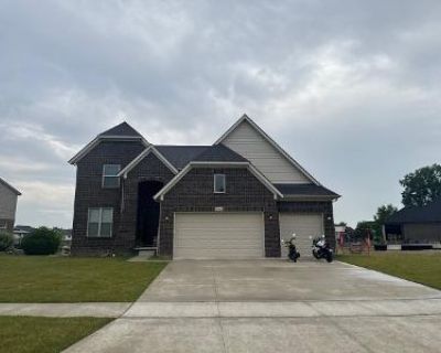 4 Bed 2.5 Bath Preforeclosure Property in New Baltimore, MI 48047 - Carrigan Dr