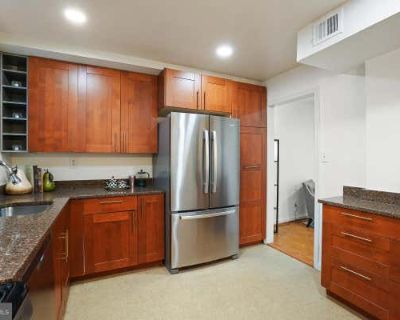 2 Bedroom 2BA 1218 ft Condominium For Sale in SILVER SPRING, MD