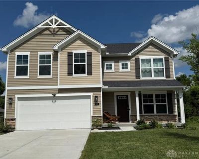 4 Bedroom 3BA 2156 ft Single Family Home For Sale in GERMANTOWN, OH