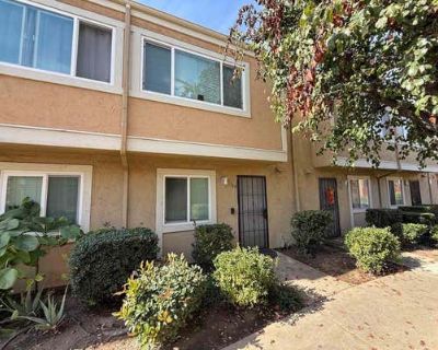 2 Bedroom 1BA 1032 ft Condominium For Sale in ESCONDIDO, CA
