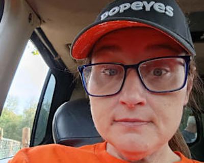 Budget: $450 per month. Ready to move: now. Looking for myself. I stay to myself , I don t bother people