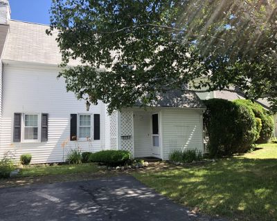 2 Bedroom 1BA 1398 ft Condo For Sale in Plymouth, MA