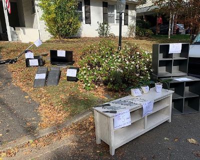 Yard sale!