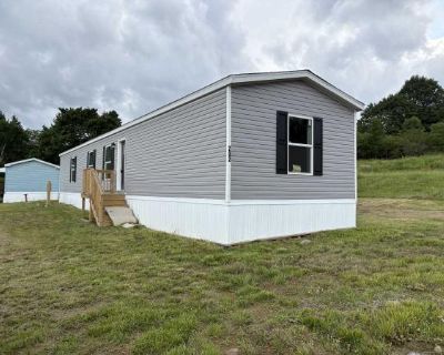 3 Bedroom 2BA 1152 ft Mobile Home For Sale in Butler, PA