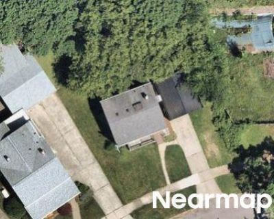 3 Bed 1.5 Bath Bankruptcy Property in Flint, MI 48503 - Chalmers St