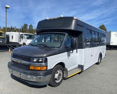 2017 Chevrolet Express G4500 21 Passenger Bus With Wheelchair Accessibility