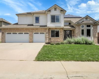 4 Bedroom 2BA 4055 ft Single Family House For Sale in Littleton, CO