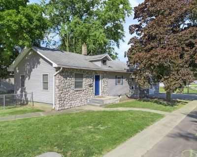 E Walnut St, Nappanee, Home For Sale