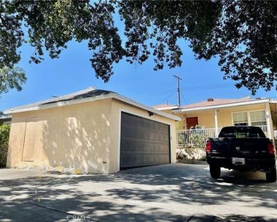 3 Bedroom 3BA 1404 ft Duplex For Sale in GLENDALE, CA