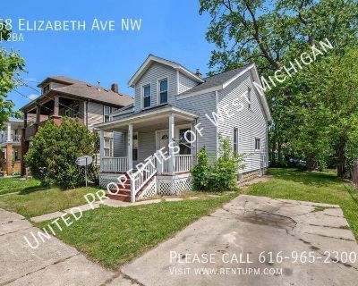 4 Bedroom 2BA 1152 ft Pet-Friendly Single-family home For Rent in Grand Rapids, MI